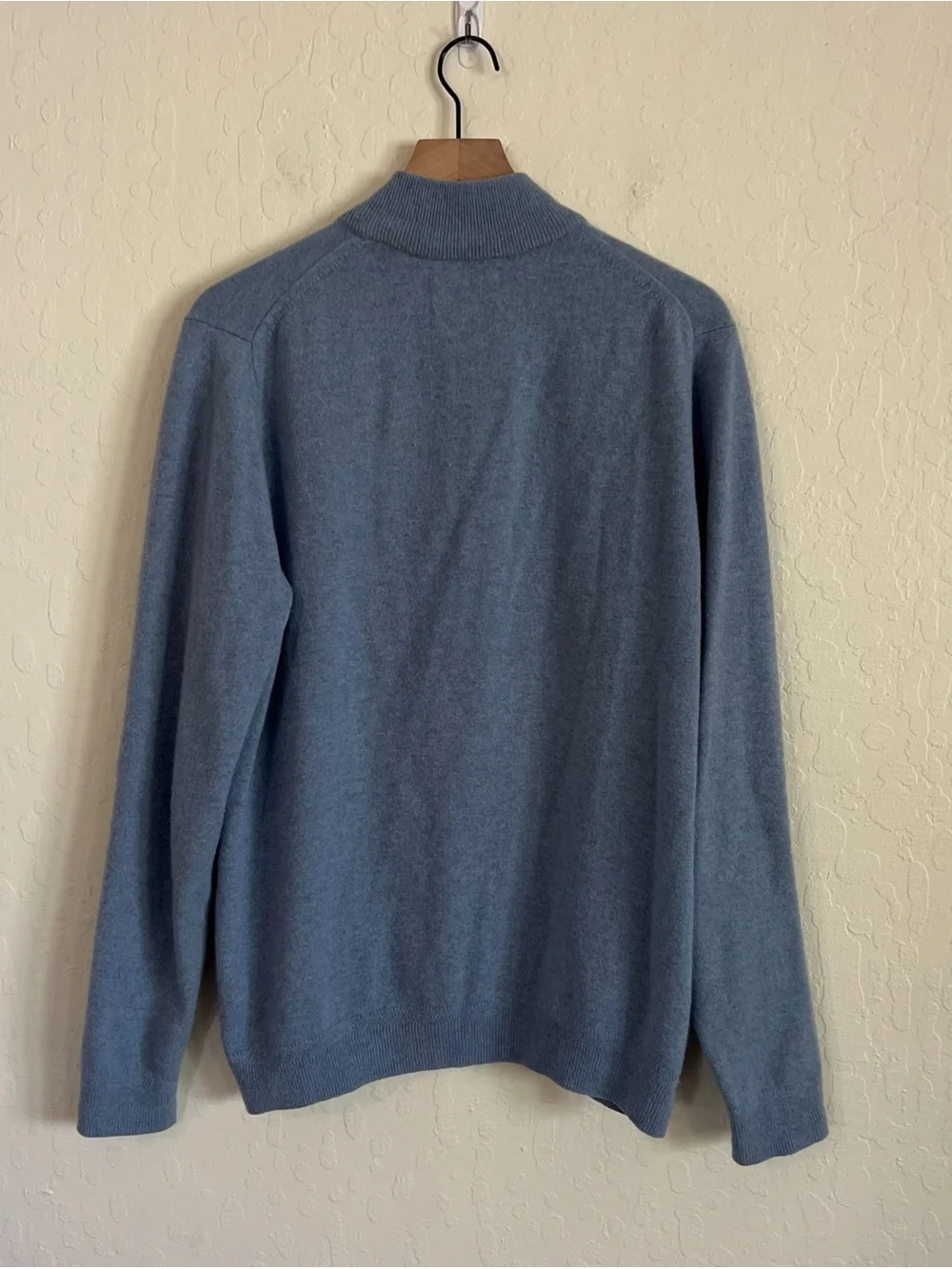 John W Nordstrom 100% Cashmere Half Zip Sweater Large Light Blue Preppy Office